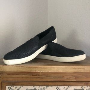 Vince. Slip-On shoe